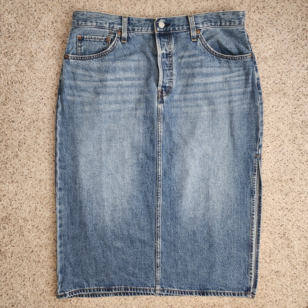 Levi's Denim Midi Skirt